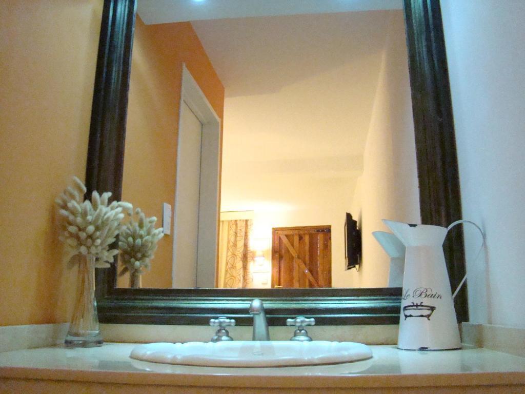 Posada Summit Suites Ла-Кумбре Номер фото
