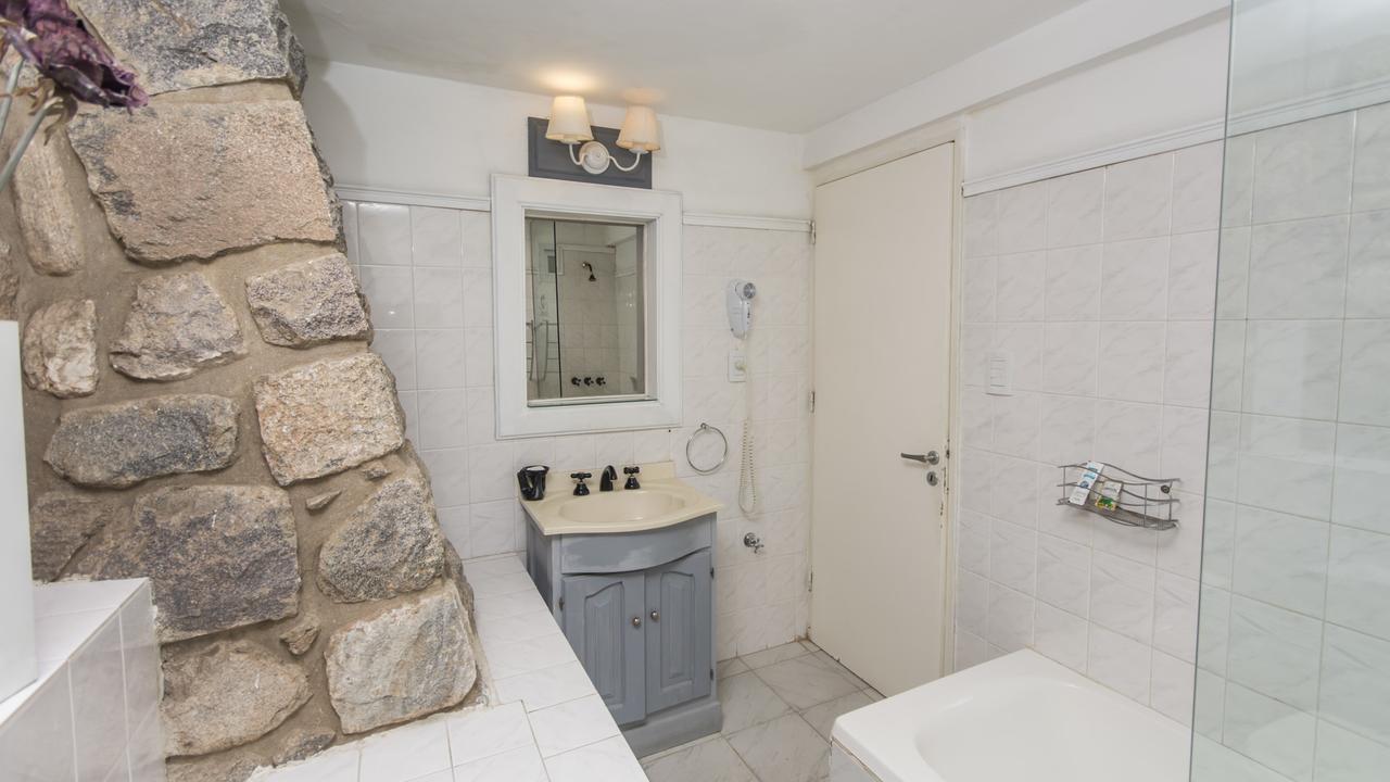 Posada Summit Suites Ла-Кумбре Экстерьер фото